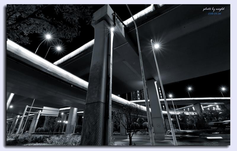 三环线东风大道延长线立交桥夜景