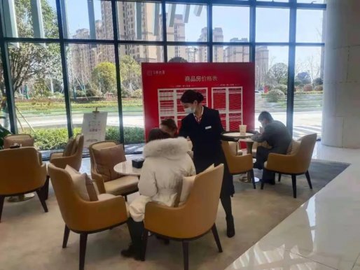 用心守护，让业主就地过年更暖心