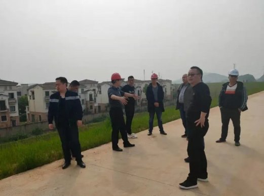 车都建发公司下东城垸堤应急整险加固项目移交验收