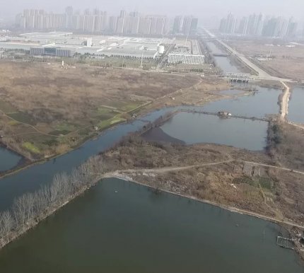 由车都建发代建的东湖水系连通港渠整治工程和北太子湖涵闸两个项目通过竣工验收