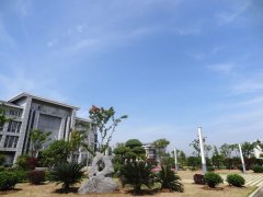 军山自来水公司再添新绿